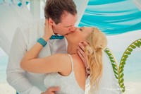Фотосъемка поцелуя на мальдивах
