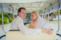 Фотосъемка лав стори на автомобиле