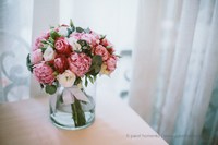 Свадебный букет в вазе с водой