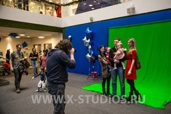 Бэкстейдж, работа фотографа на зеленом хромакей фоне