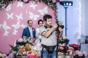 Видеограф - видеосъемка и видеомонтаж свадеб
