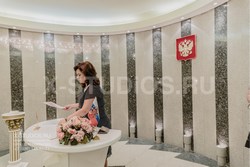 Стол для росписи в мытищинком загсе